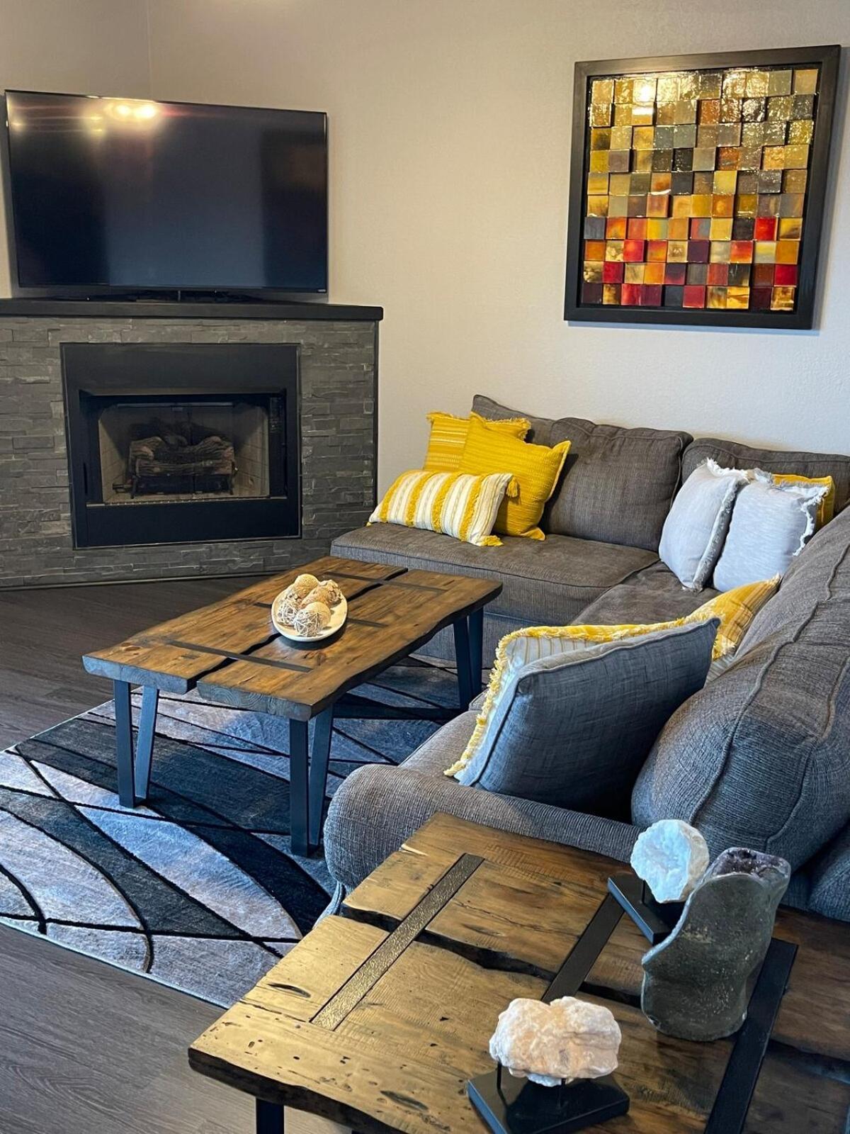 Brooklynn'S Bay, Elegant Lakefront Condo Retreat Hot Springs Exterior foto